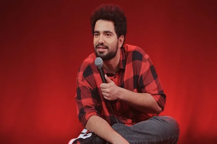 A still from Comedian Samay Raina's comedy special ‘Still Alive’