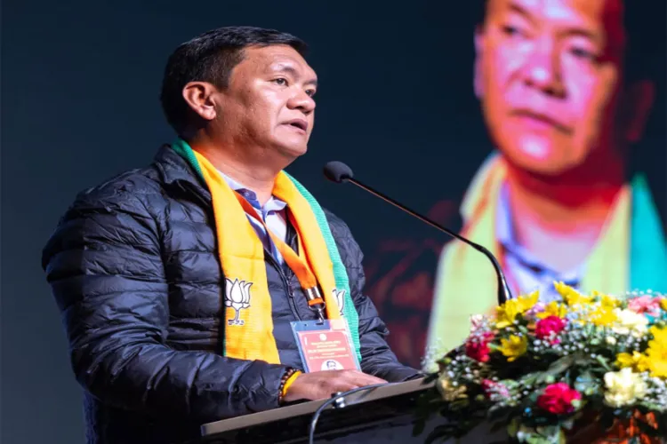 Pema Khandu