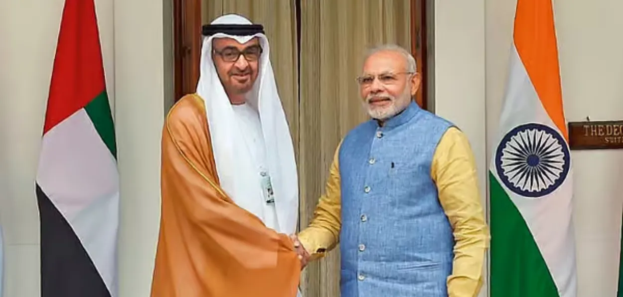 Prime Minister Narendra Modi with  UAE President Sheikh Mohamed bin Zayed Al Nahyan (File)