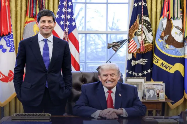 Incoming Federal Reserve chair Kevin Warsh with US President Trump