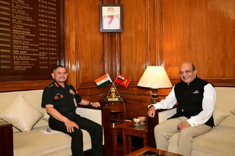 Army Chief with Indian High Commissioner-designate to Bangladesh