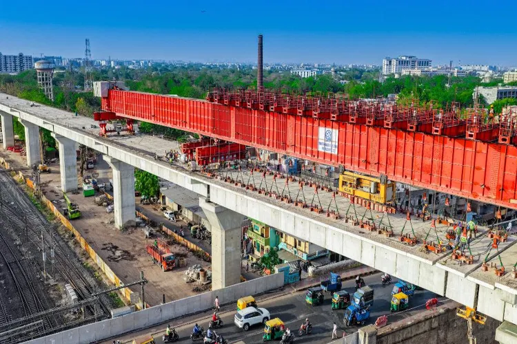 Segmental bridge completed over Kalupur flyover in Amdavad for Mumbai-Ahmedabad bullet train project 
