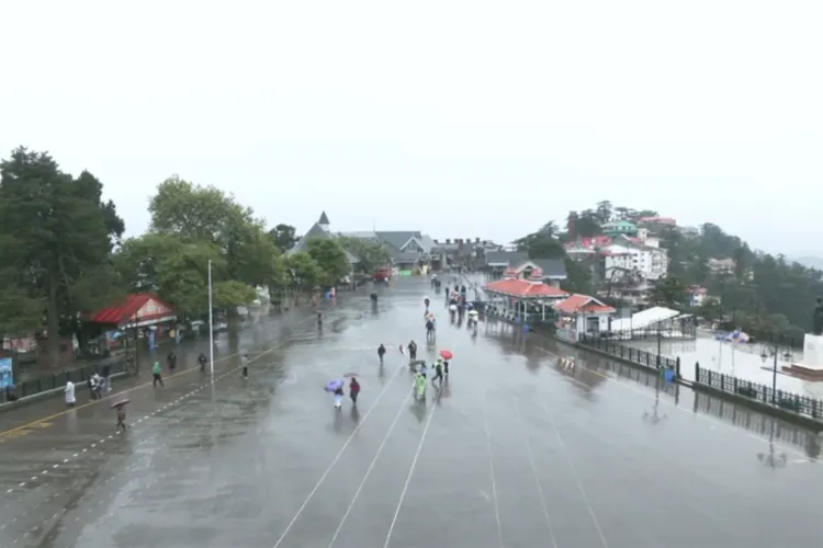 Rain brings relief from heat in Shimla