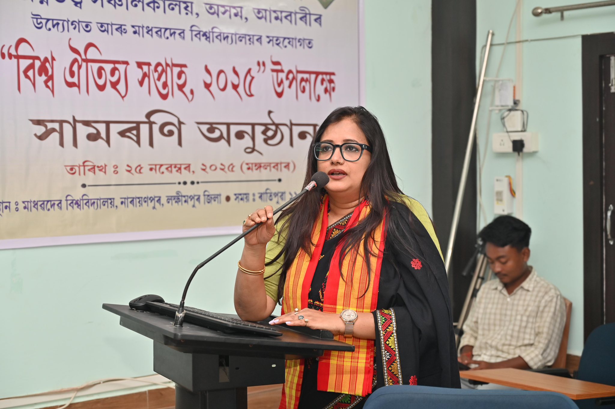 https://www.awazthevoice.in/upload/news/1780388889Chabina_Hassan_in_an_event.jpg