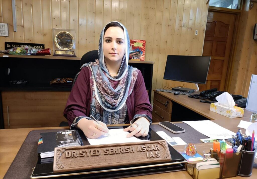 https://www.awazthevoice.in/upload/news/1780480579Dr._Saeed_Sehrish_Asgar_1.jpg