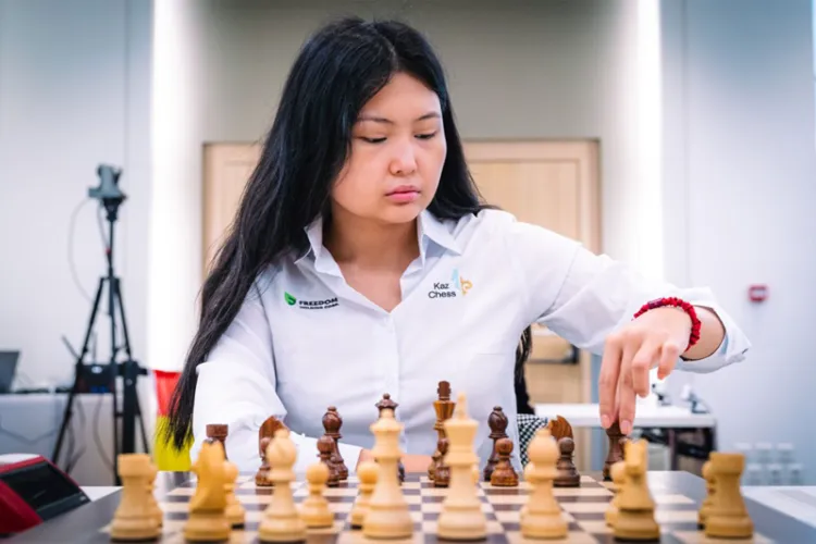 Bibisara Assaubayeva