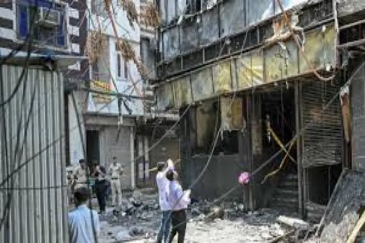 South Delhi hotel on fire (file)