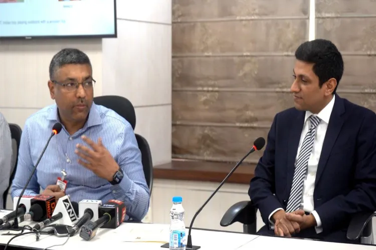 S. Krishnan, Secretary, MeitY with Sravanth Aluru, CEO and Co-Founder of Avataar 