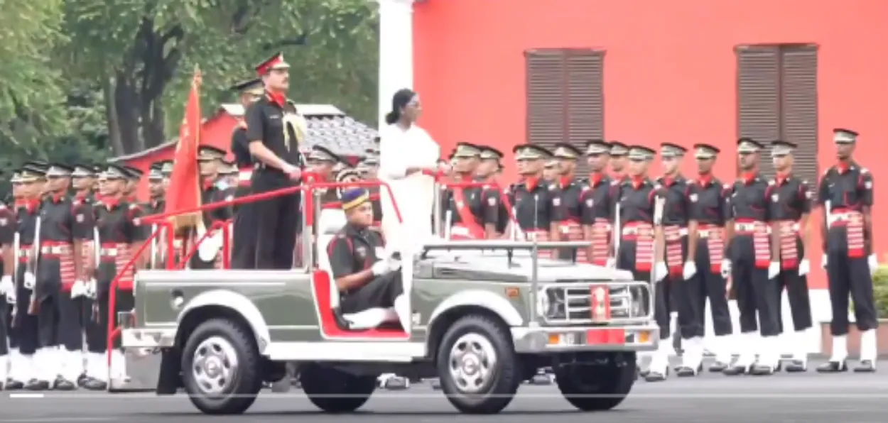 President Droupadi Murmu Inspecting the guard of honour at the IMA