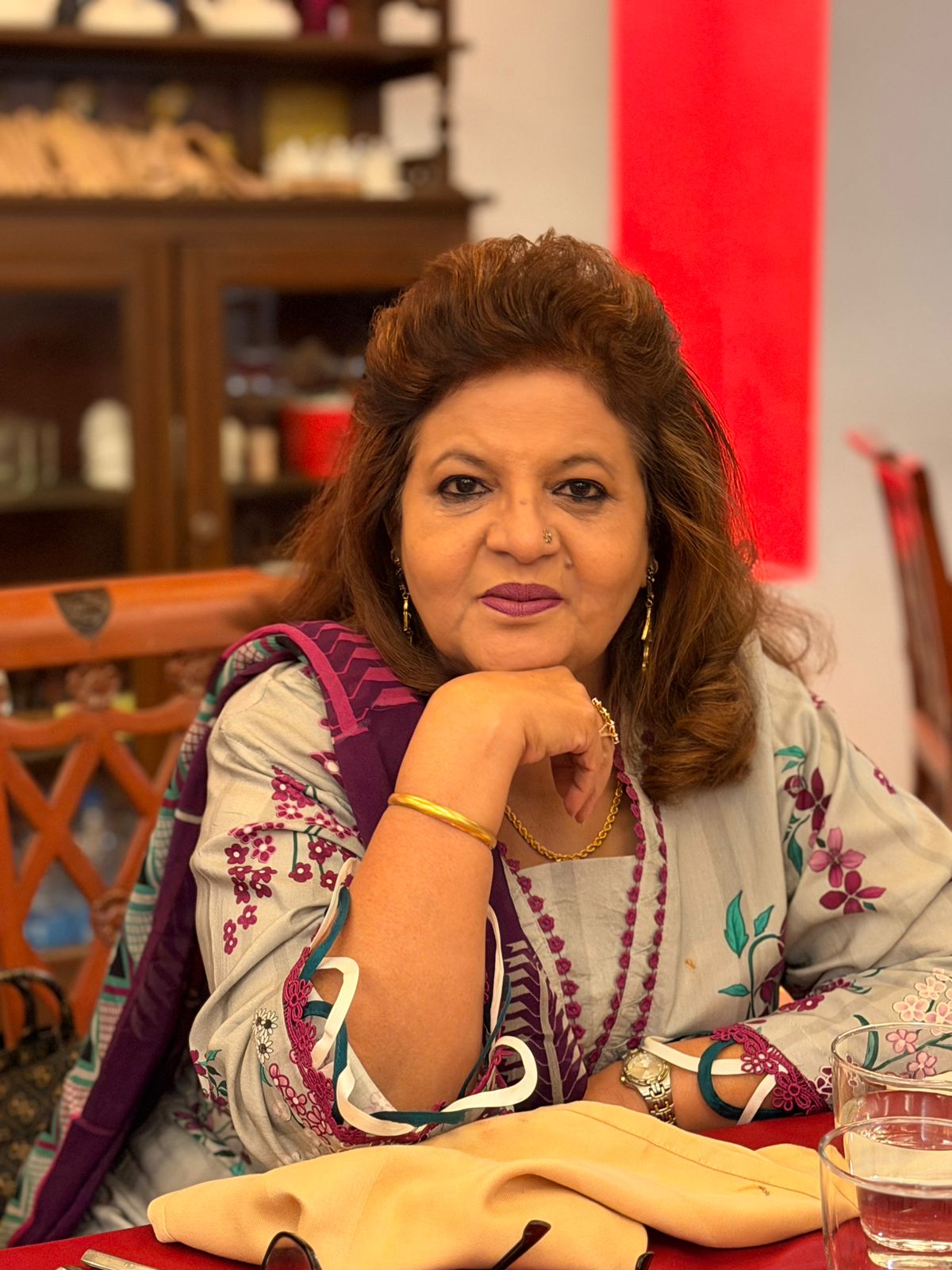 https://www.awazthevoice.in/upload/news/1781335926Mahila_Baig.jpeg