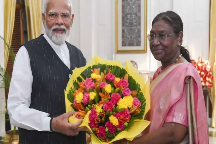 Prime Minister Narendra Modi with President Droupadi Murmu
