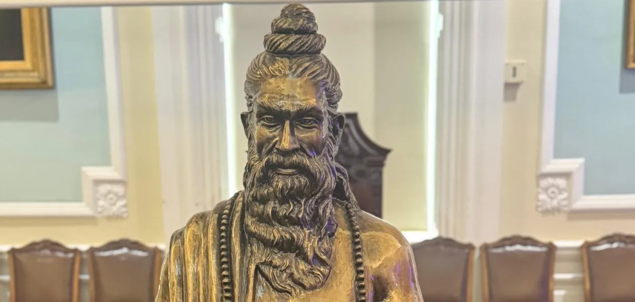 The Bust of Sushruta in Royal College of Surgeons in Edinburgh