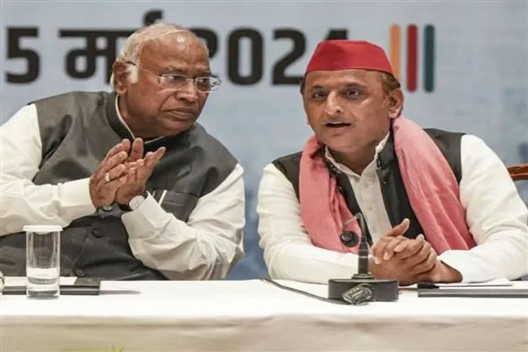 Congress President Mallikarjun Kharge with SP chief and former Uttar Pradesh Chief Minister Akhilesh Yadav