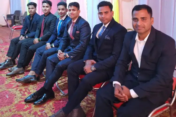 Tasir Ali's five sons