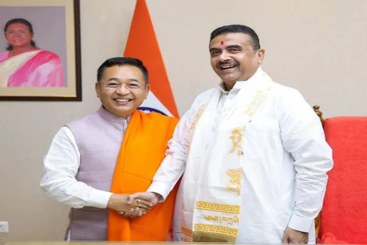 Sikkim Chief Minister Prem Singh Tamang and West Bengal Chief Minister Suvendu Adhikari 