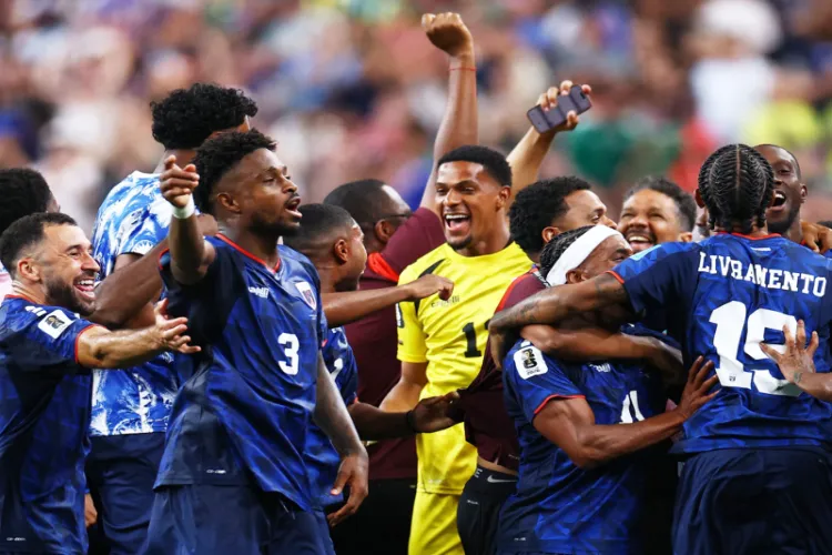 Cape Verde's Diney Borges and teammates celebrating
