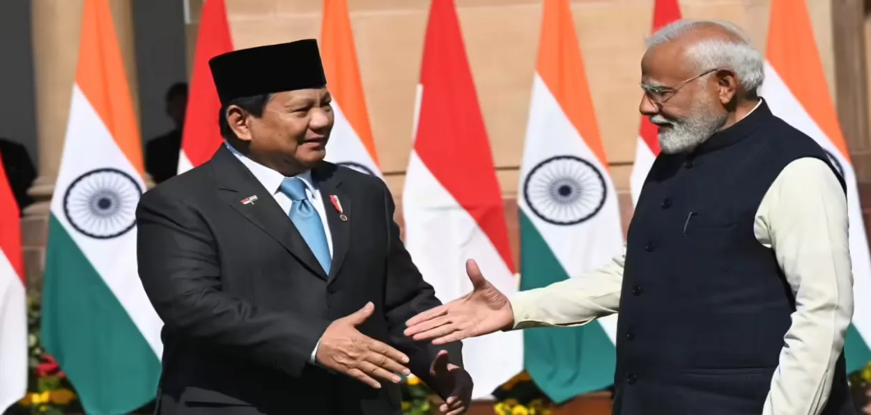 Prime Minister narendra Modi with Indonesian President Prabowo Subianto in New Delhi (File)