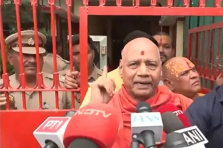 Shri Ram Janmabhoomi Teerth Kshetra Trust Treasurer and founder of the Geeta Pariwar, Swami Govind Dev Giri