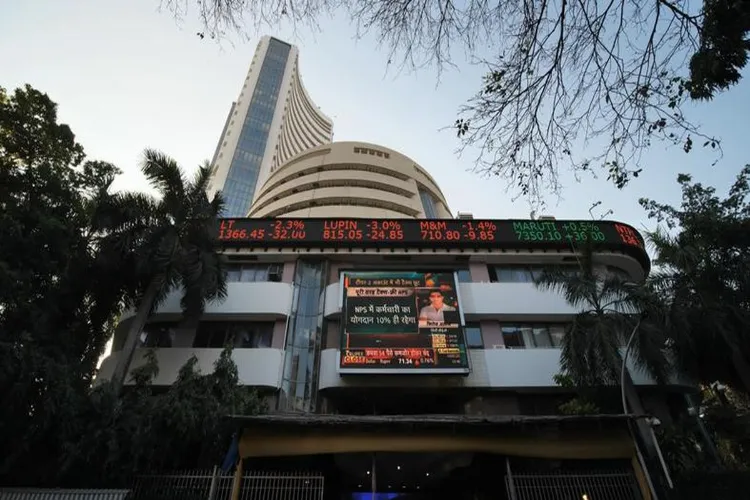 Stock markets rebound in early trade after sharp fall in previous session