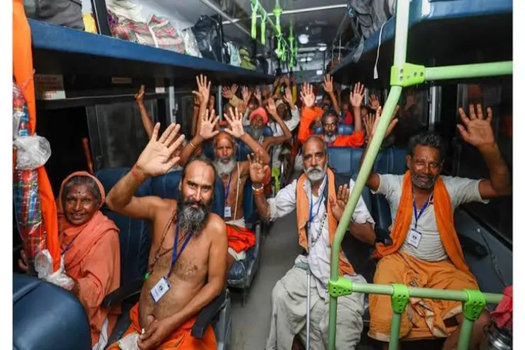 Pilgrims leaves for Amarnath Yatra