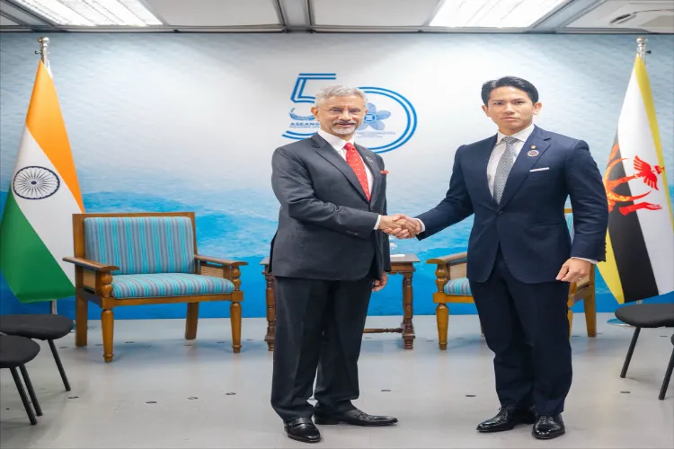 External Affairs Minister S Jaishankar with FM Prince Abdul Mateen of Brunei.