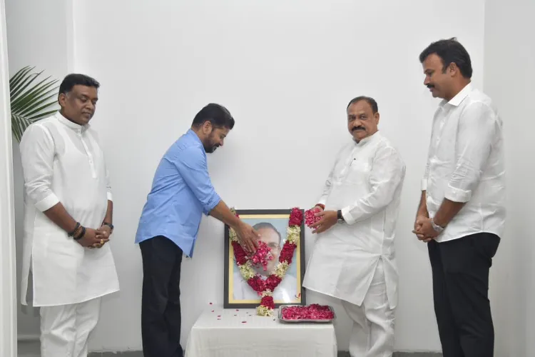Telangana Chief Minister A Revanth Reddy paying tribute to former Union Minister S Jaipal Reddy on his death anniversary
