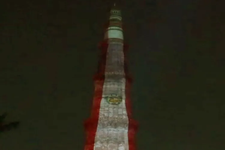 Qutb Minar illuminated in Peru's national colours on the occasion of 205th Independence Day