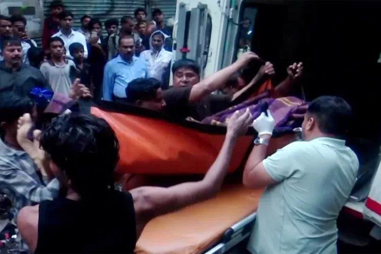 Mumbai landslide: 6-8 people feared trapped in Kurla