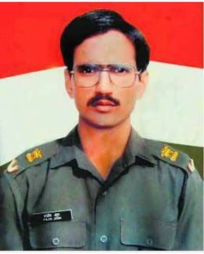 https://www.awazthevoice.in/upload/news/1786618321Major_Rajiv_Kumar_Joon.jpg