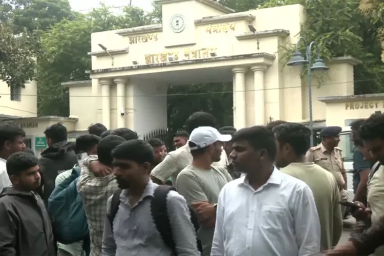 JSSC CGL-qualified candidates protest in Ranchi 