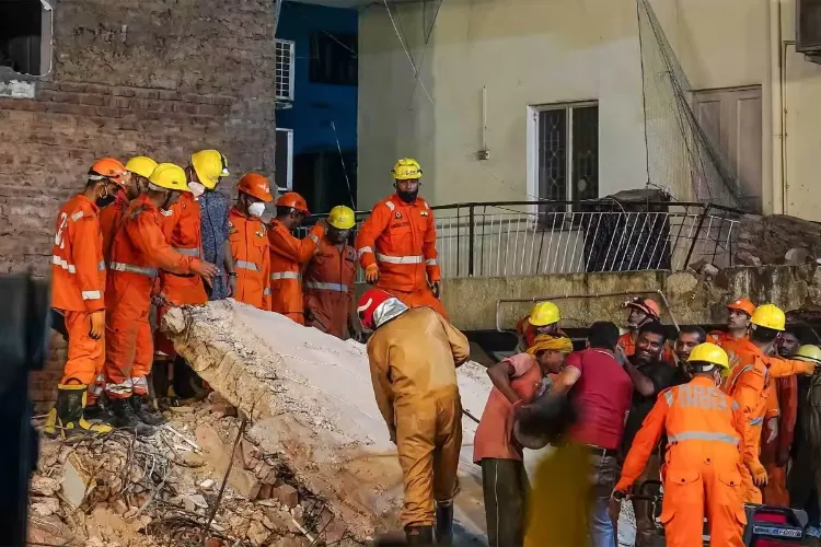 Satya Niketan building collapse