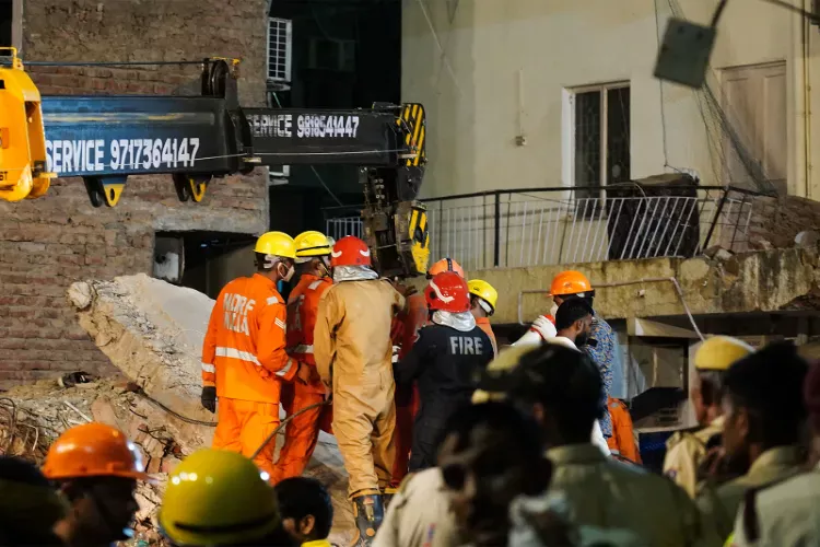 Satya Niketan building collapse
