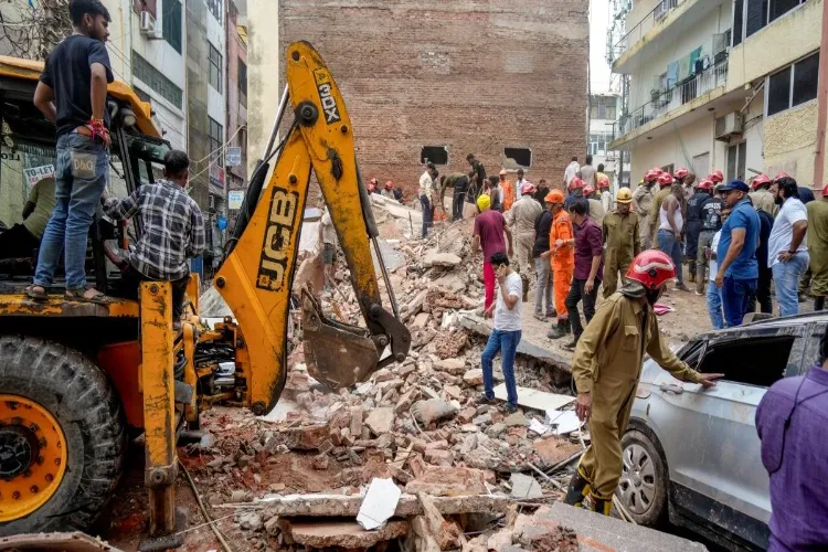  Satya Niketan building collapse