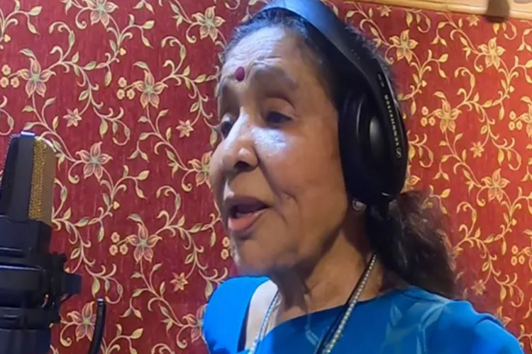 Asha Bhosle in a still from 'Ae Meri Zindagi' 