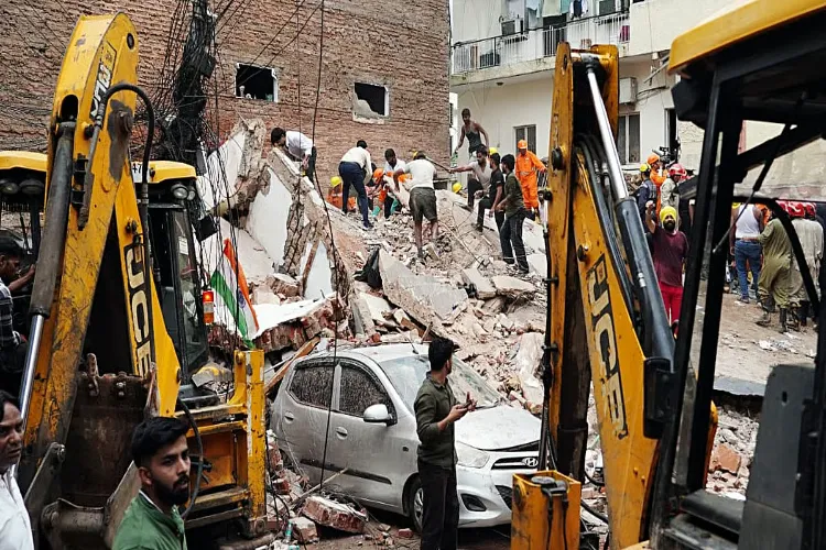 Satya Niketan Building Collapse