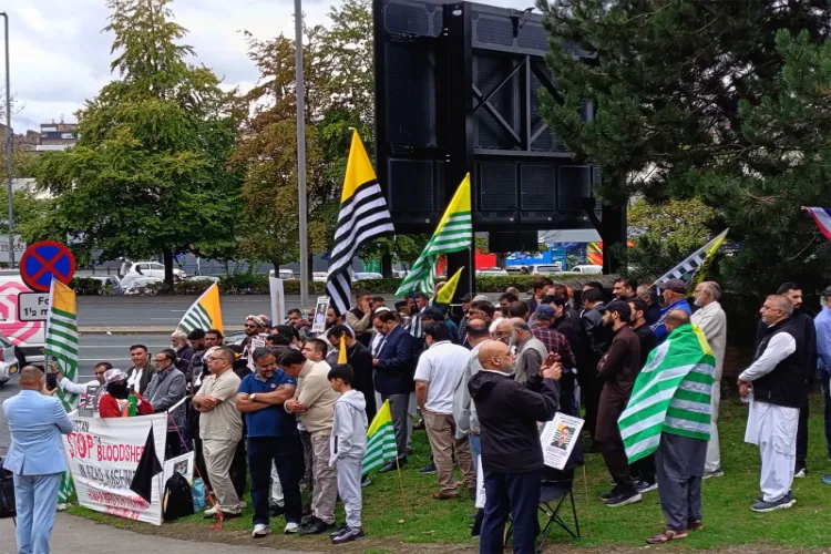 Kashmiri diaspora in Bradford slams Pakistan over PoJK crackdown 