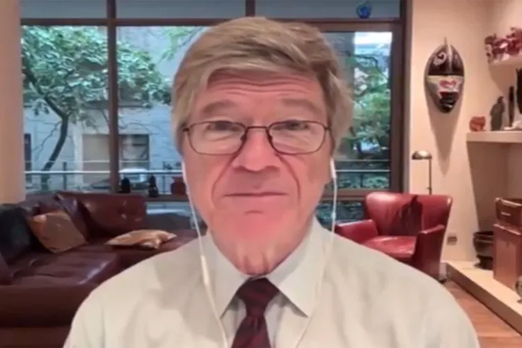 American economist and foreign policy expert Jeffrey Sachs 