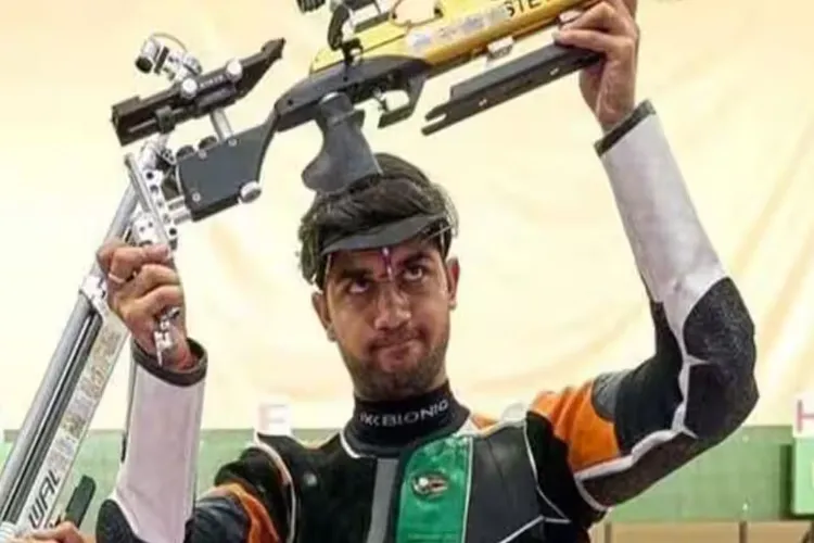 Indian shooters Himanshu Dhillon 