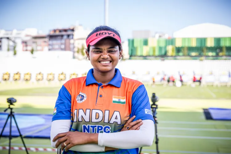 Asian Games: Chikitha advances, Jyothi knocked out in compound archery