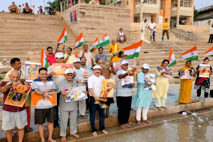 Special Ganga aarti held in Varanasi 