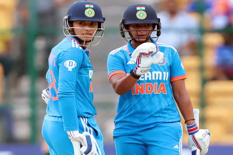 Smriti Mandhana and Harmanpreet Kaur.