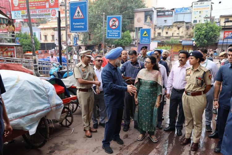 Delhi Lieutenant Governor (LG) Taranjit Singh Sandhu inspected civic and sanitation upkeep across MCD’s Old Delhi Zone