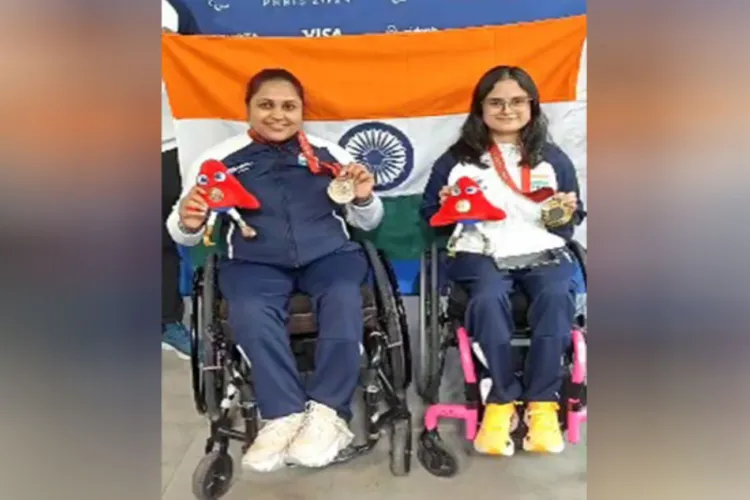 Mona Agarwal (left) and Avani Lekhara (right)