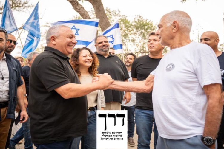 Gadi Eisenkot with Gadi Mozes 