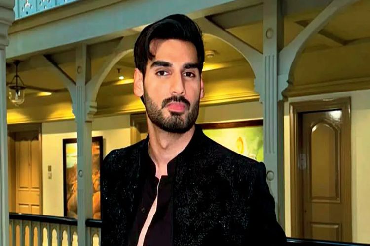 Bpllywood Actor Ahan Shetty 