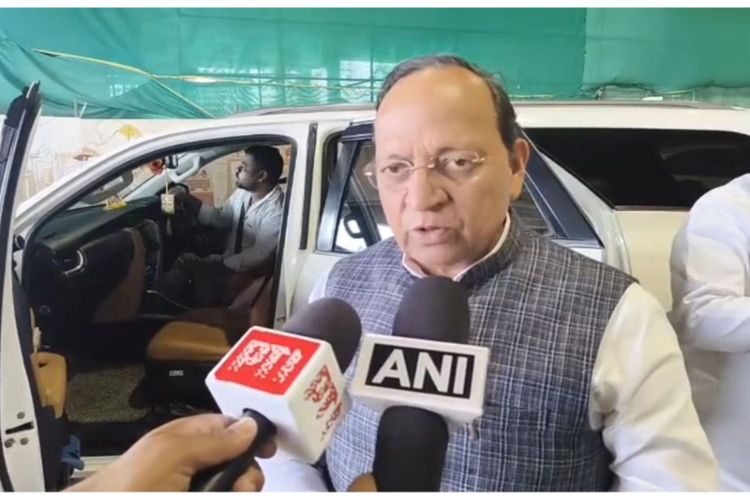 BJP leader Arun Singh
