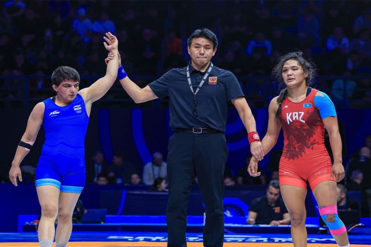 Manisha Bhanwala won the Senior World Championships 59kg title.