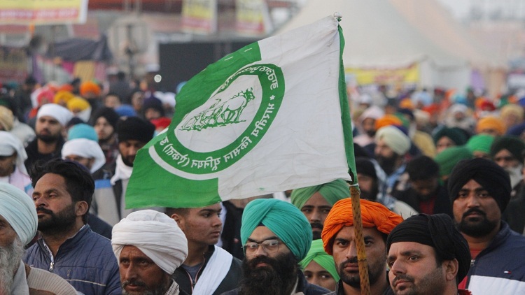 SKM members at Delhi's Singhu border