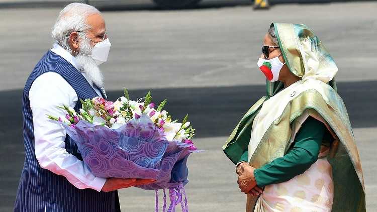 Bangladesh PM Sheikh Hasina welcoming PM Modi