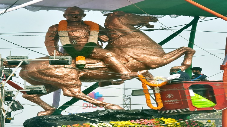 A statue of Netaji Subhas Chandra Bose in Kolkata being cleaned for his 125th birth anniversary